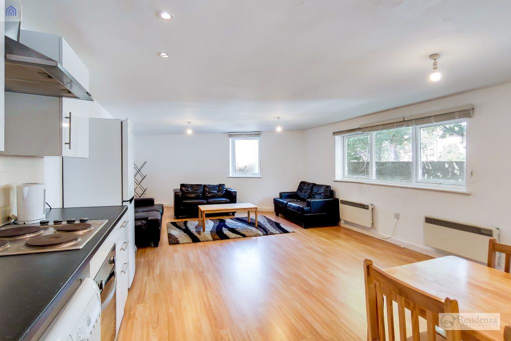 Bridle Close, Kingston, KT1 2JW