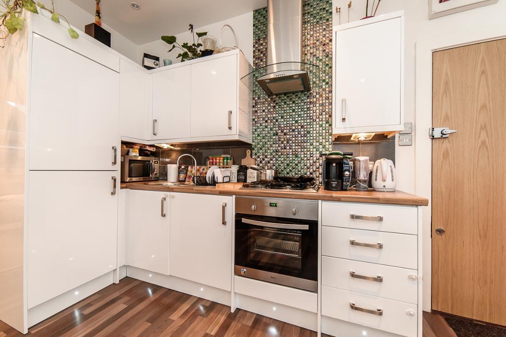 Drewstead Road, Streatham, SW16 1LY