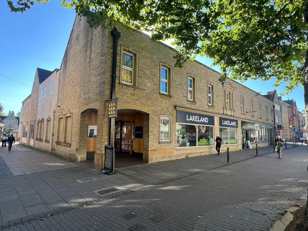 Market Square, Witney, OX28 6AD